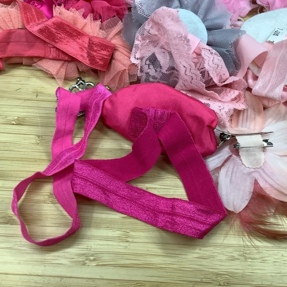 Lot Of 19 Assorted Girl Hair Bows Ribbon and Alligator Clip